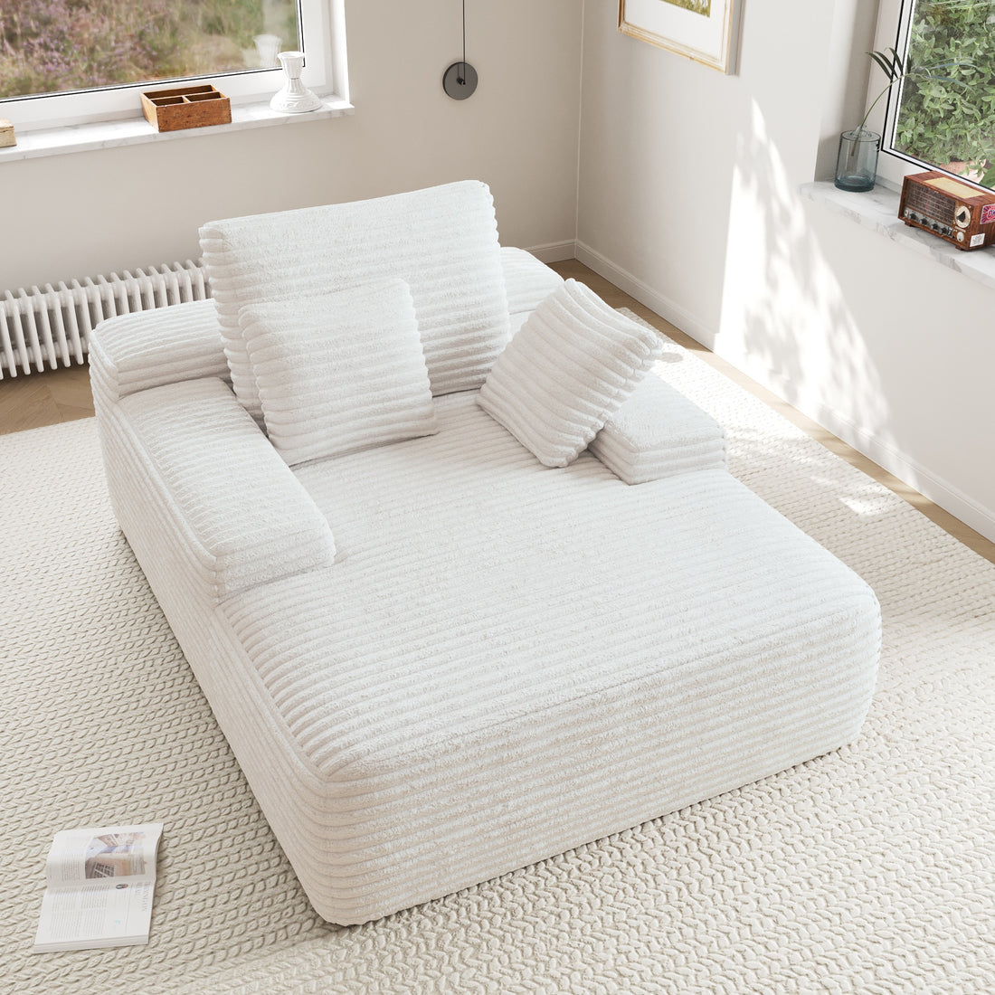 The Ridge Chaise